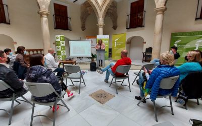 La diputada de juventud, Pilar Lara, recibe a jóvenes de Estonia