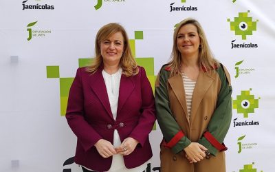 La diputada de juventud asiste al encuentro provincial de personal técnico de juventud celebrado en Baeza