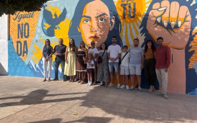 Ibros acoge un nuevo mural del proyecto IgualART con mensajes de igualdad protagonizados por jóvenes